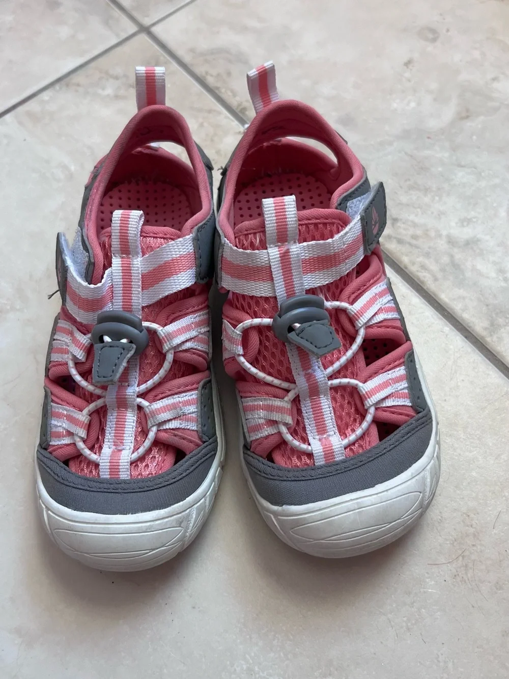 Girls Pink Gray Sport Sandals Closed Toe Water Shoes Size 11